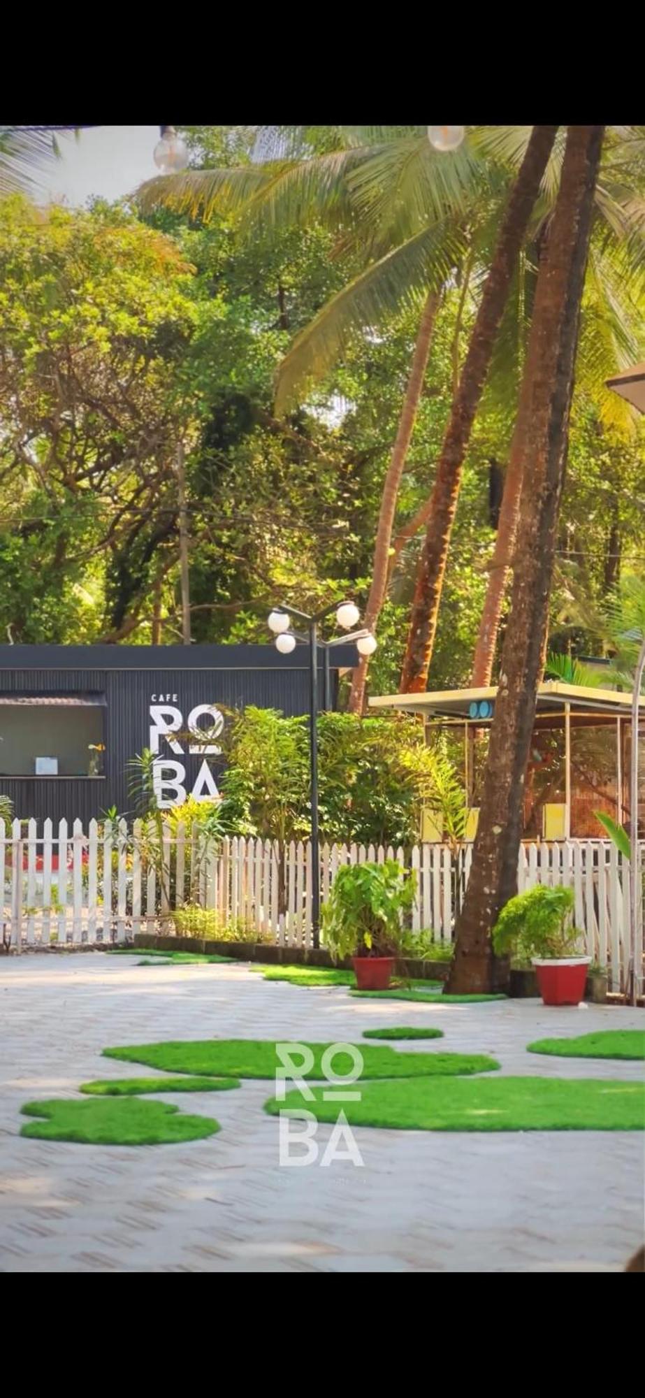 Roba- Beachcafe & Luxurystay Kannur Bagian luar foto